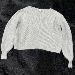 Greg v-neck sweater